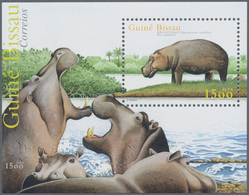 Guinea-Bissau: 2001, HIPPOPOTAMUS, Souvenir Sheet, Investment Lot Of 500 Copies Mint Never Hinged (M - Guinée-Bissau