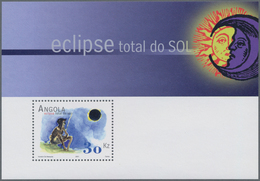 Thematik: Astronomie / Astronomy: 2001, Angola: TOTAL SOLAR ECLIPSE Souvenir Sheet, Investment Lot O - Astronomia