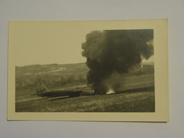 CARTE PHOTO AVION NAZI EN FEU 20/04/1940 - Accidents