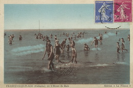 Jeu De Plage Baignade à Franceville Plage Calvados  Groupe De Femmes Et Enfants - Jeux Et Jouets