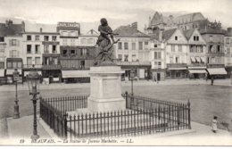 Cpa Beauvais La Statut Jeanne Hachette. - Beauvais