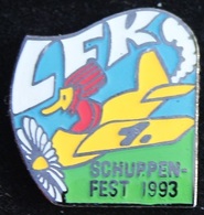 AVION JAUNE - LFK - SCUPPEN FEST 1993  - YELLOW PLANE -  GELB FLUGZEUG  -    (21) - Avions