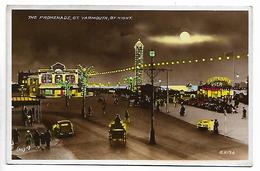 Real Colour Photo Postcard, Great Yarmouth At Night, The Promenade, Britannia Pier, Cars, People. - Great Yarmouth