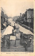 18-VIERZON- PLACE D'ARMES LE JOUR DU MARCHE - Vierzon