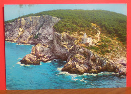 Isole Tremiti Isola San Domino Faro Sopra Grotta Bue Marino Cartolina Non Viaggiata - Phares