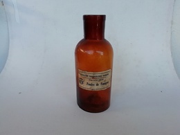 Flacon De Pharmacie Ancien, Verre Soufflé-moulé étiquette D'origine, Old Bottle - Flakons (leer)