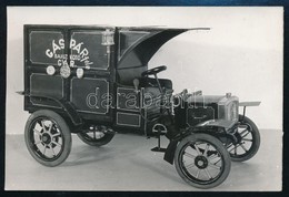 1902 Gáspár-féle Bajuszkötő Gyár Autója, Későbbi Előhívás, Hátoldalon Feliratozva, 6,5x9,5 Cm - Sonstige & Ohne Zuordnung