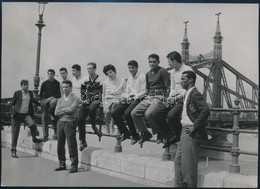 1961 A Brazil Botafogo Focicsapat Látogatása Budapesten, Pecséttel Jelzett Sajtófotó, 13×18 Cm - Andere & Zonder Classificatie