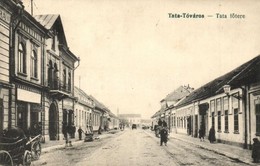 T2 1926 Tatatóváros, Tata Főtere, Spitzer János üzlete - Unclassified