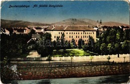 * T3 1917 Besztercebánya, Banská Bystrica; Állami Felsőbb Leány Iskola. Kiadja Machold F. / Girls' School (kopott Sarkak - Ohne Zuordnung