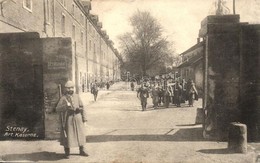 T2/T3 Stenay, Artillerie Kaserne / Artillery Barracks With German Soldiers, Fieldpost Cancellation On Backside (EK) - Sin Clasificación