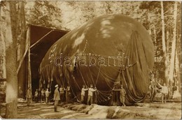 * T2 Német Tüzérségi Megfigyelő Ballon Katonákkal / WWI Austro-Hungarian K.u.K. And German Military, Soldiers Next To An - Unclassified