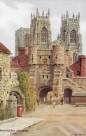 CARTE POSTALE ORIGINALE ANCIENNE COULEUR : YORK BOOTHAM BAR & MINSTER YORKSHIRE ANGLETERRE ANIMEE - York