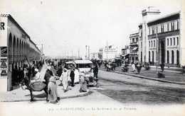 CASABLANCA- 585  1 - Le Boulevard Du 4ème Zouaves. - Casablanca