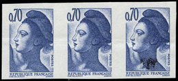 ** VARIETES - 2240   Liberté, 0,70 Bleu-violet, NON DENTELE Accidentel SANS PHOSPHO, BANDE De 3 Un Ex. VARIETE D'ENCRAGE - Neufs