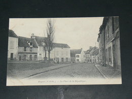 BEYNES  / ARDT  Rambouillet   / 1905 /    VUE  RUE    ....   / CIRC /  EDITION - Beynes