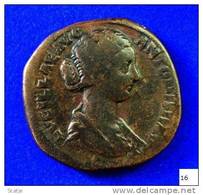 LUCILLA   -   166 AD   -   AE Sestertius   23,12 Gr.   -   ROME  (Overleden 183 AD)  -  RIC  1748 - Les Antonins (96 à 192)