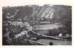 72 - ST LEONARD Des BOIS : Vue Générale - CPSM Village (480 Habitants) Photo Noir Blanc Format CPA - Sarthe - Autres & Non Classés