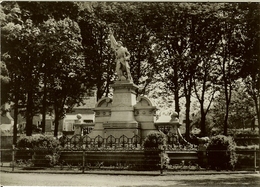 CP De OUFFET " Monument Aux Morts " - Ouffet