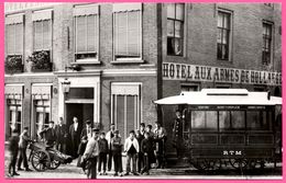 Zo Was Dordrecht - Wijnstraat Bij Het Groothoofd Omstreeks 1895 - Tram - Trolley - Hotel Aux Armes De Hollande - Animée - Dordrecht