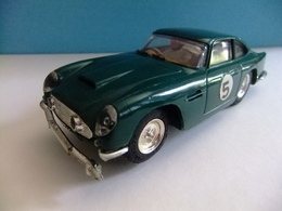 SCALEXTRIC Triang ASTON MARTIN DB 4 GT MM / C 68 Verde N 5  Made In England - Circuiti Automobilistici