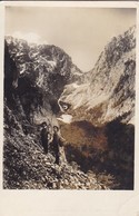 AK Am Einstieg In Den Akademikersteig - Blick Ins Große Höllental - Scheeberg - Naturfreundehaus Weichtal  (41993) - Schneeberggebiet