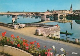 21 Saint Jean De Losne Les Rivages De La Saône Vers Le Pont Avec Automobile Peugeot (2 Scans) - Other Municipalities
