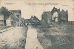 CPA La Guerre 1914-17 LOO Belgique La Rue De L'Est Après Le Bombardement écrite - Lo-Reninge