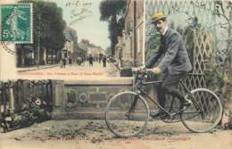 60 - GRANDVILLIERS - Carte Souvenir Cycliste - Rue D'Amiens - Belle Carte Couleur De 1910 - Grandvilliers