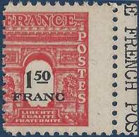 France N°708** 1fr 50 Arc De Triomphe BDFeuille Variété De Piquage à Cheval TTB Signé Calves - 1944-45 Arc De Triomphe