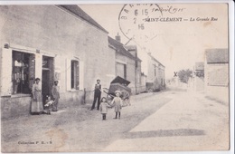 SAINT-CLEMENT - La Grande Rue - Saint Clement