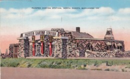Painted Canyon Gas Station In North Dakota Badlands, Roadside Stop, C1930s Vintage Linen Postcard - American Roadside