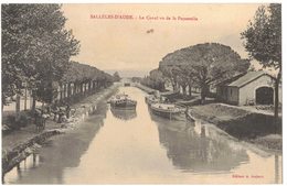 AUDE SALLELES D'AUDE : LE CANAL VU DE LA PASSERELLE - Légende Supérieure Rouge - Péniches Lavandières Cheval - Salleles D'Aude