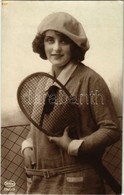 ** T2 Lady With Tennis Racket. Weco 10661/3. - Ohne Zuordnung