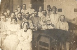 ** T3 Első Világháborús Tábori Kórház Katonákkal és ápolónőkkel / WWI K.u.k. Military Hospital With Soldiers, Nurses, Gr - Zonder Classificatie