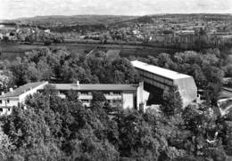 46-GRAMAT- LE GROUPE SCOLAIRE ET COURS COMPLEMENTAIRE- VUE DU CIEL - Gramat