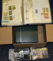 BIRDS Collection Of Mainly Larger Pictorial Types In Two Stock Books, Binder Of Covers & A Number Of Stock Cards. Includ - Other & Unclassified