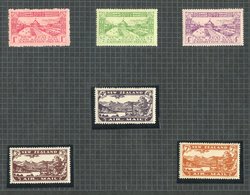 1920 Victory, 1925 Dunedin, 1931 Airs, 5d On 2d, Silver Jubilee, Tasman, 1935 Airs, 1915-33 Vals To 3d M. (33) Cat. £235 - Autres & Non Classés