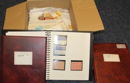 BOOKLETS & BOOKLET PANES Remaindered Collection KEVII-QEII Ranges In Three Albums & A  Box File Of Broken Booklets, Loos - Other & Unclassified