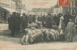 Foire Aux Porcs Elevage  En Morvan Saulieu Leger Pli - Ferias