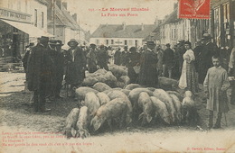 Foire Aux Porcs Elevage  En Morvan Saulieu Leger Pli - Fiere