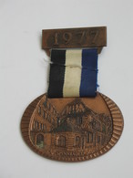 Médaille SPINNRADEL 1977 - KAISERSLAUTERN    *** EN ACHAT IMMEDIAT *** - Firma's