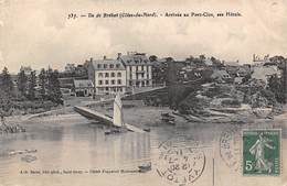 Ile De Bréhat             22         Arrivée Au Port Clos . Les Hôtels           (voir Scan) - Ile De Bréhat