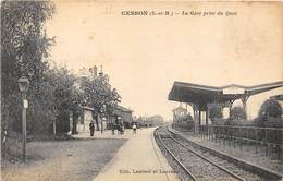 77-CESSON- LA GARE PRISE DU QUAI - Cesson