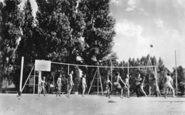 95-ERMONT- COLLEGE D'ATHLETTES D'ERMONT- UNE PARTIE DE VOLLEY-BALL ANIMEE - Ermont-Eaubonne