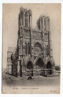 REIMS - 1906-- Façade De La Cathédrale ( Attelage)..........à Saisir - Reims