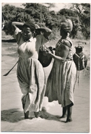 ETHIOPIA  Peasant Women Carryng Water 1950s Old Real Photo Card - Afrika