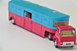 CORGI MAJOR 21101/59, Bedford Tractor Unit Articulated Horse Box Chipperfields Circus FIRST ISSUE With 5 Horses - Matchbox
