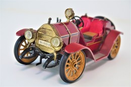 Vintage TIN TOY CAR : Maker SCHUCO - Red 1036/1 - Mercer Typ 35j 1913 - 18cm - West Germany  - Friction - Limitierte Auflagen Und Kuriositäten - Alle Marken