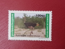 DJIBOUTI FAUNA FAUNE DE OISEAUX BIRDS AUTRUCHE OSTRICH Michel Mi 817 MNH 2012 ** RARE - Ostriches
